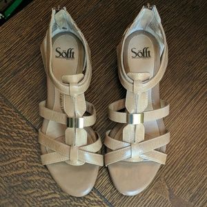 Sofft Tan and Gold Wedge Sandals
